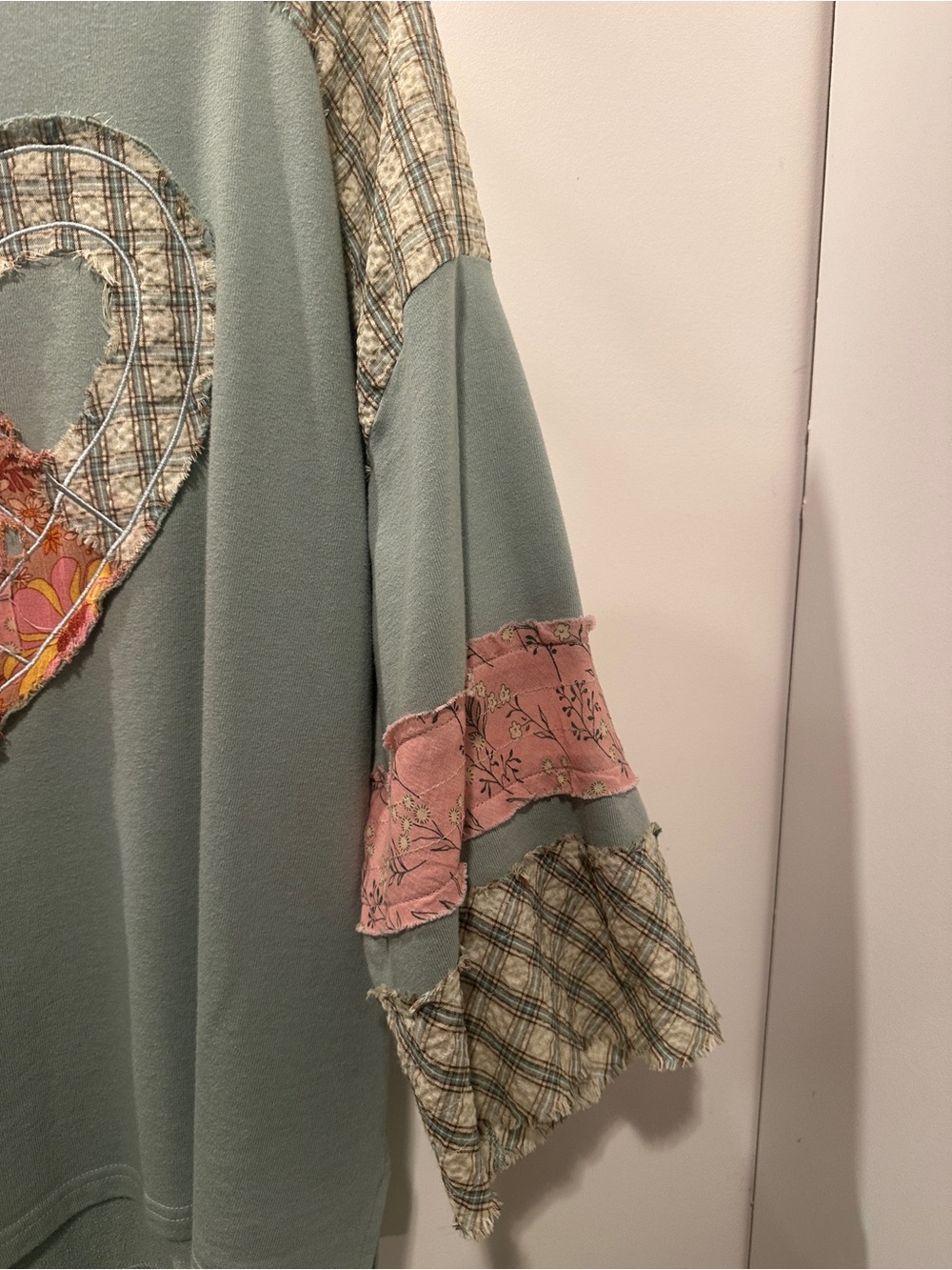 easel Sage Green Patchwork Heart Pullover with Pink Accents - Large (oversized) - Picture 4 of 9